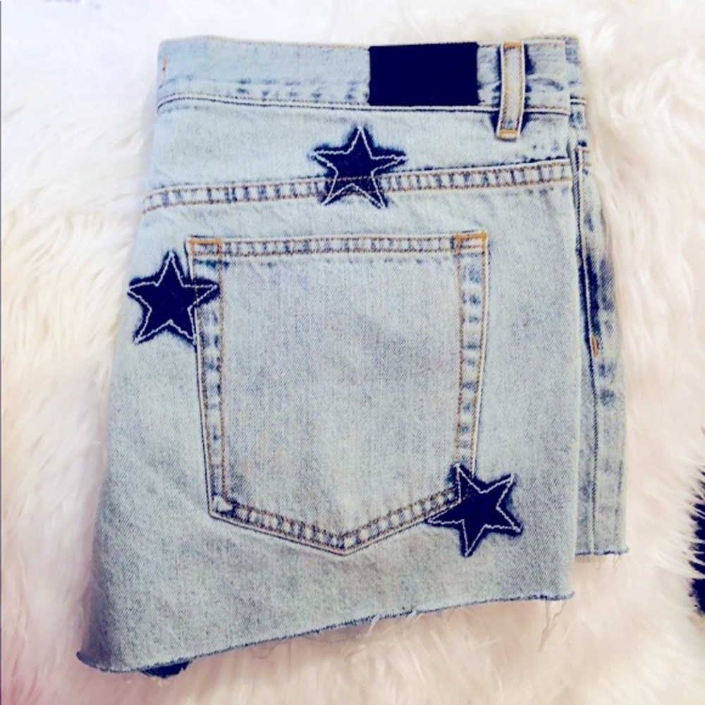 Rails Logan Embroidered Stars Jean Shorts NWT